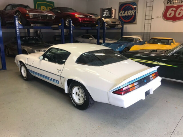 1980 Chevrolet Camaro Z28 - photo 5