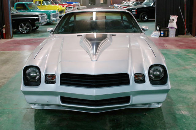 1980 Chevrolet Camaro Z28 T-Tops 350 4 speed - photo 9