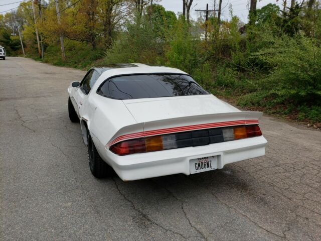 1980 Chevrolet Camaro Z28 - photo 4