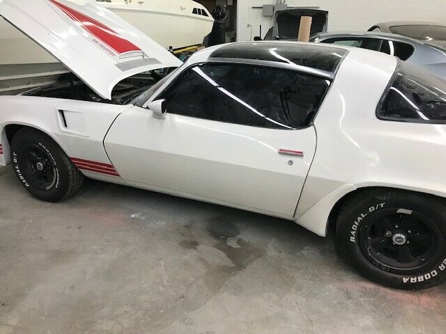 1980 Chevrolet Camaro Z28 - photo 4
