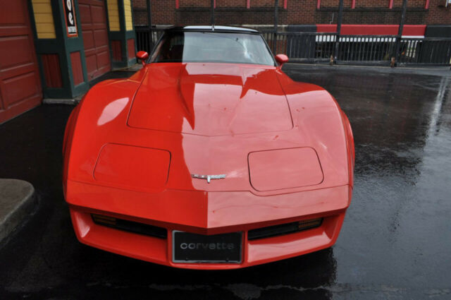 1980 Chevrolet Corvette 1980 Red/Red Org Docs 12k Org Miles All Orginal! - photo 10