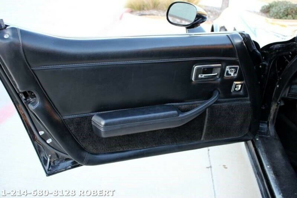 1980 Chevrolet Corvette - photo 9