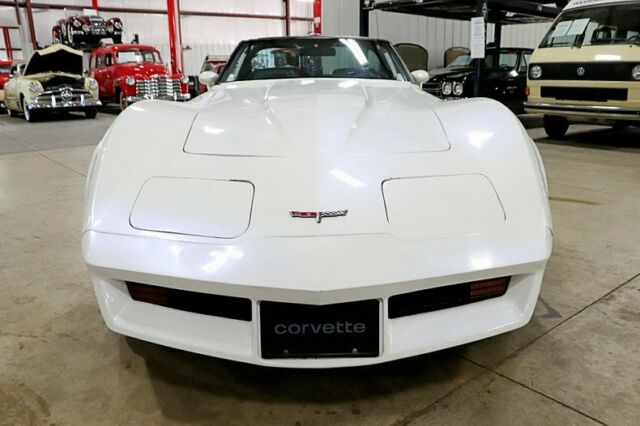 1980 Chevrolet Corvette -- - photo 8