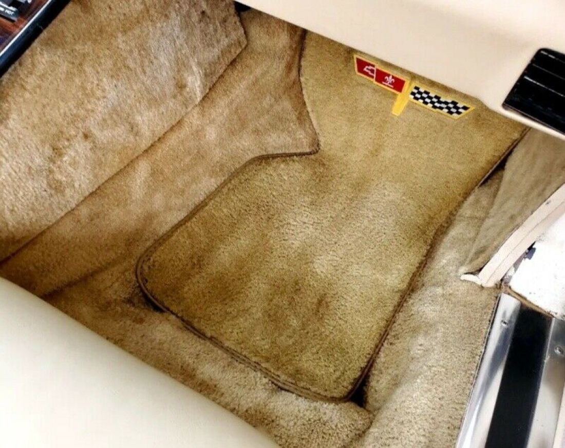 1980 Chevrolet Corvette - photo 11