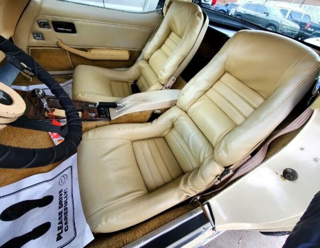 1980 Chevrolet Corvette - photo 12