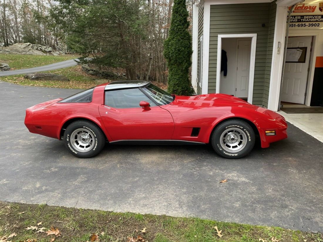 1980 Chevrolet Corvette C3 leather/vinyl - photo 4