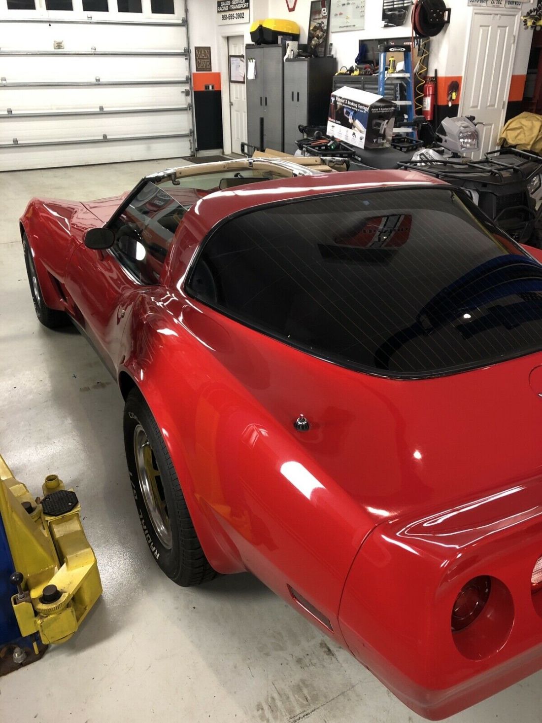 1980 Chevrolet Corvette C3 leather/vinyl - photo 5