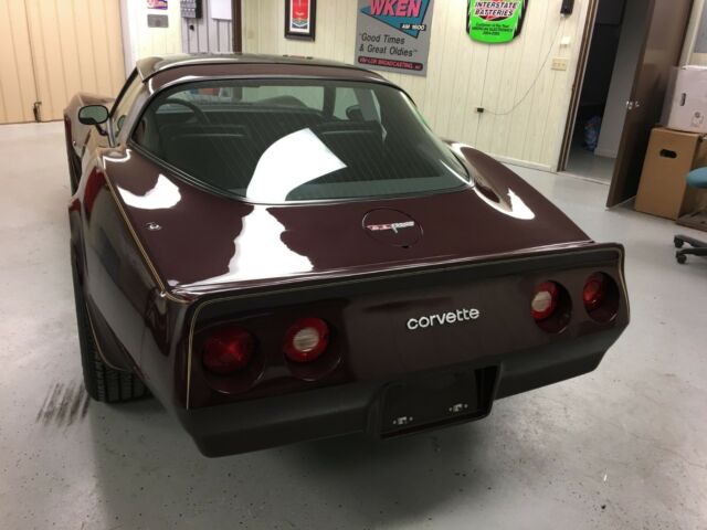 1980 Chevrolet Corvette L-82 - photo 3