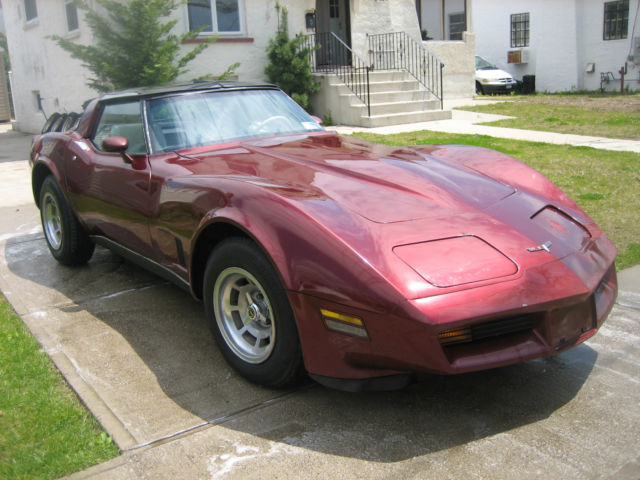 1980 Chevrolet Corvette NO RESERVE 350 5.7 1 of 5 Corvettes sitting for 20yrs 1980 Chevrolet Corvette Stingray