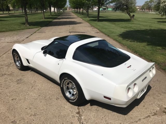 1980 Chevrolet Corvette - photo 3