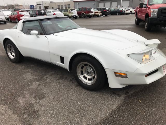 1980 Chevrolet Corvette, White Exterior; Red Interior; T-Top, Automatic, L48,V8 1980 Chevrolet Corvette