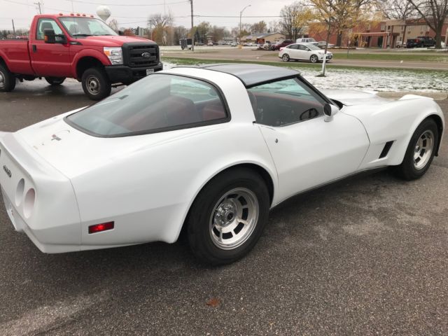 1980 Chevrolet Corvette - photo 2