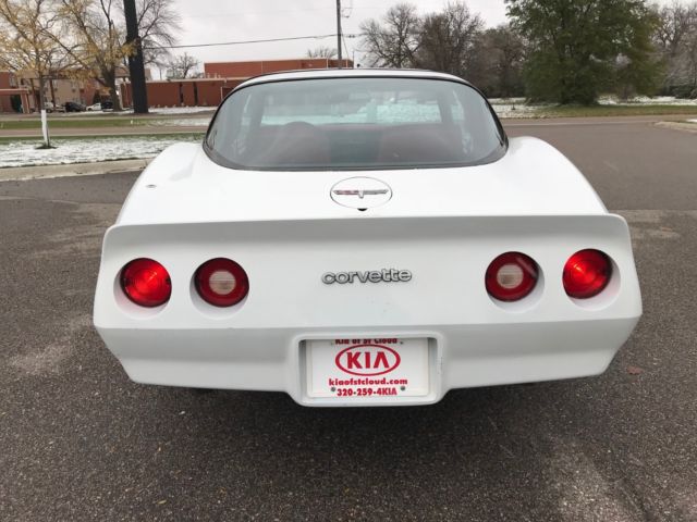 1980 Chevrolet Corvette - photo 3