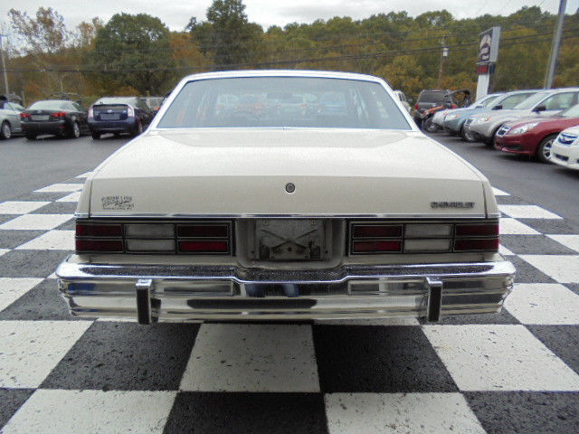 1980 Chevrolet Malibu Classic - photo 6