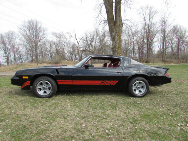 1980 Chevrolet Camaro Z28 - photo 2