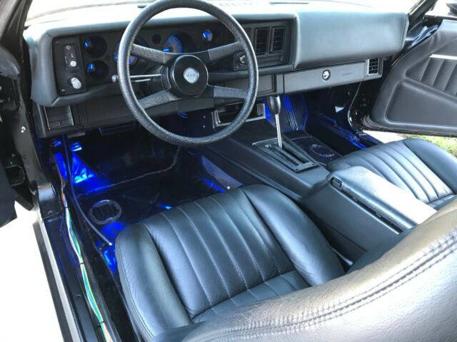 1980 Chevrolet Camaro z28 - photo 6
