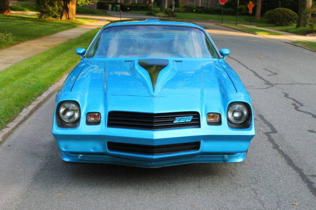 1980 Chevrolet Camaro - photo 2