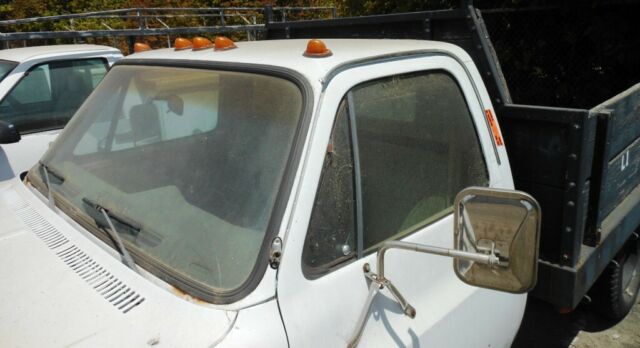 1980 Chevrolet Custom Deluxe 30 - photo 10