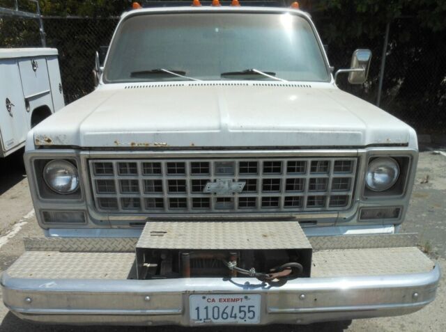1980 Chevrolet Custom Deluxe 30 - photo 5