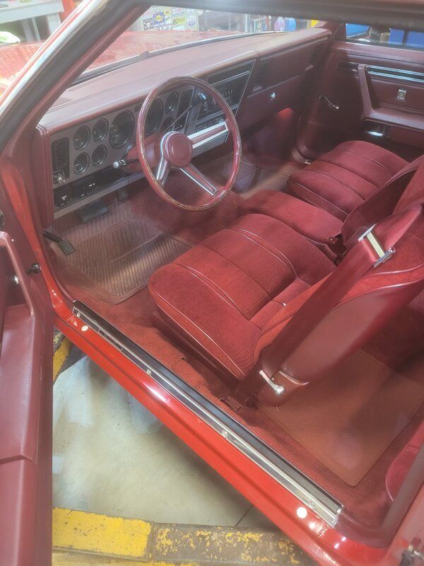 1980 Chrysler Cordoba LS - photo 9