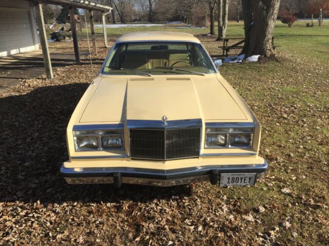 1980 Chrysler LeBaron - photo 2
