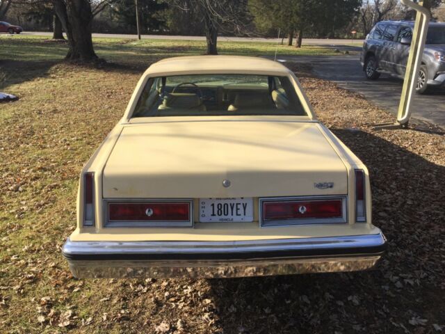 1980 Chrysler LeBaron - photo 6