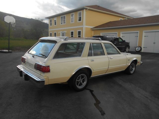 1980 Chrysler LeBaron - photo 3