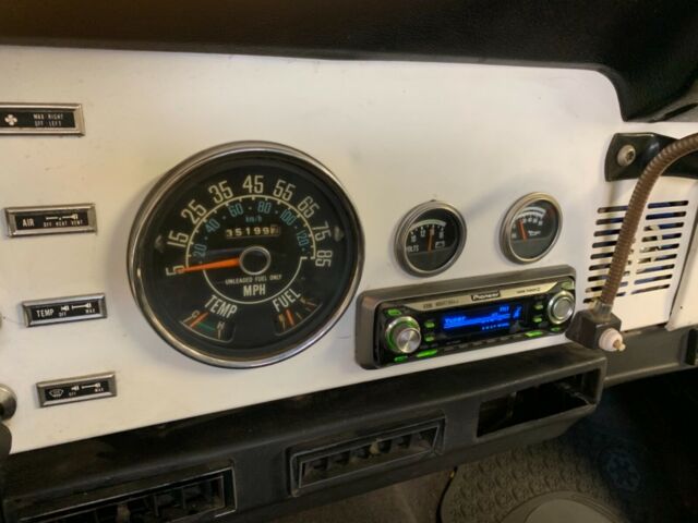 1980 Jeep Wrangler - photo 8