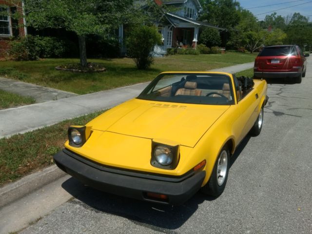 1980 convertible TR7 30th Anniversary Edition 2.0 SU HS6 dual carbs yellow 1980 Triumph TR7