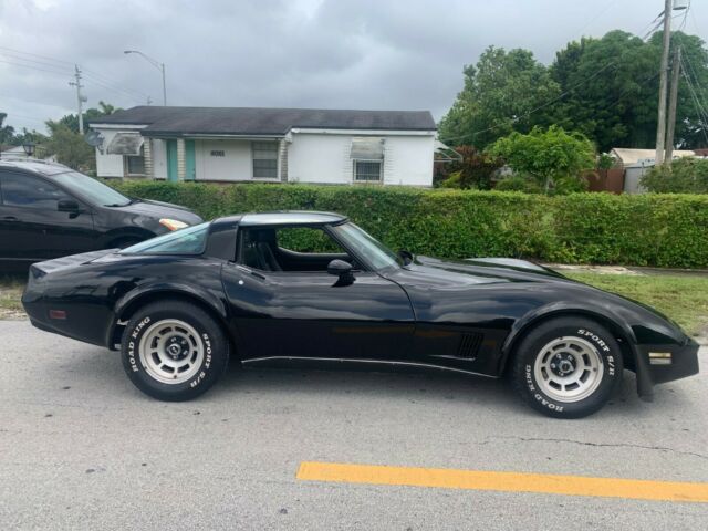 1980 Chevrolet Corvette - photo 8