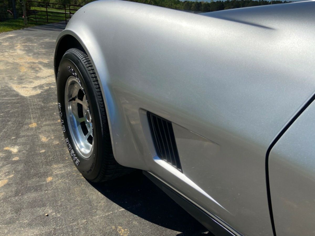 1980 Chevrolet Corvette - photo 11