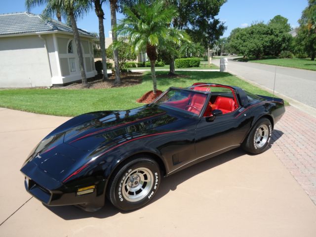 1980 Chevrolet Corvette RED - photo 10