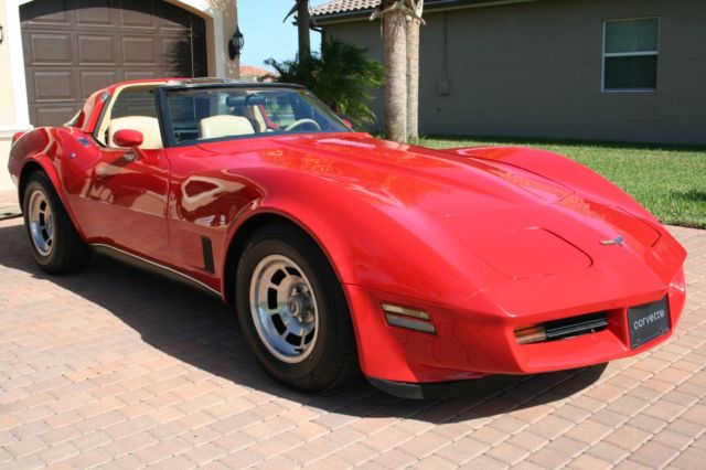 1980 Chevrolet Corvette Coupe Glass T-Tops - photo 3