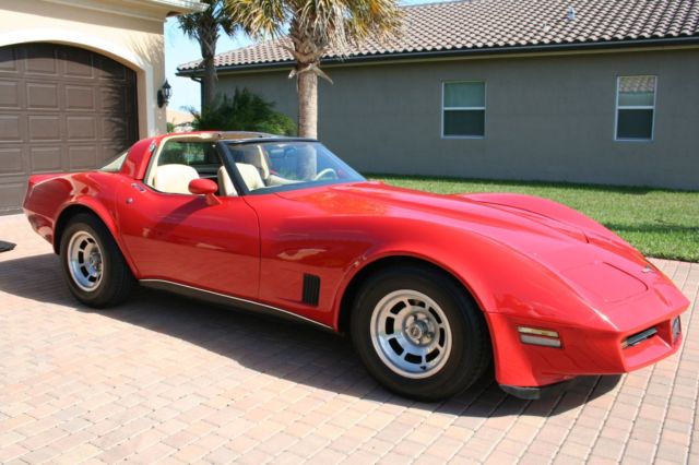 1980 Chevrolet Corvette Coupe Glass T-Tops - photo 4
