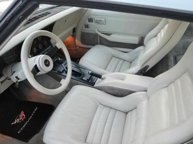 1980 Chevrolet Corvette coupe - photo 8