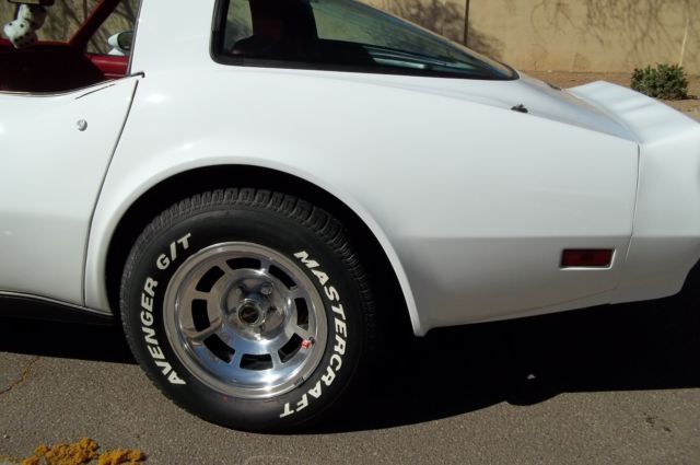 1980 Chevrolet Corvette - photo 11
