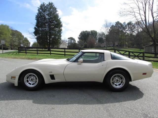 1980 Chevrolet Corvette - photo 8