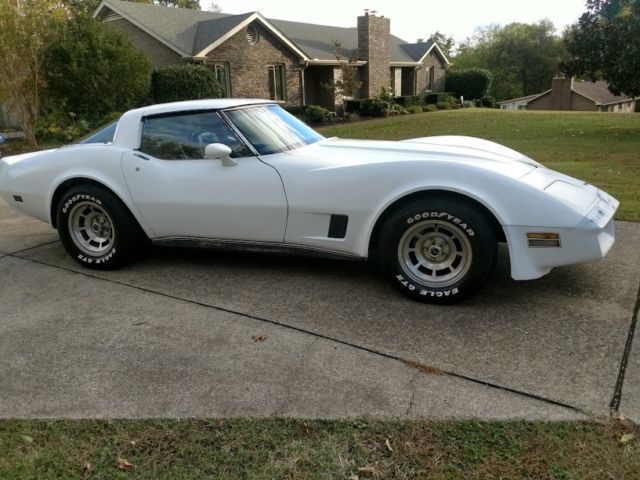 1980 Chevrolet Corvette - photo 3