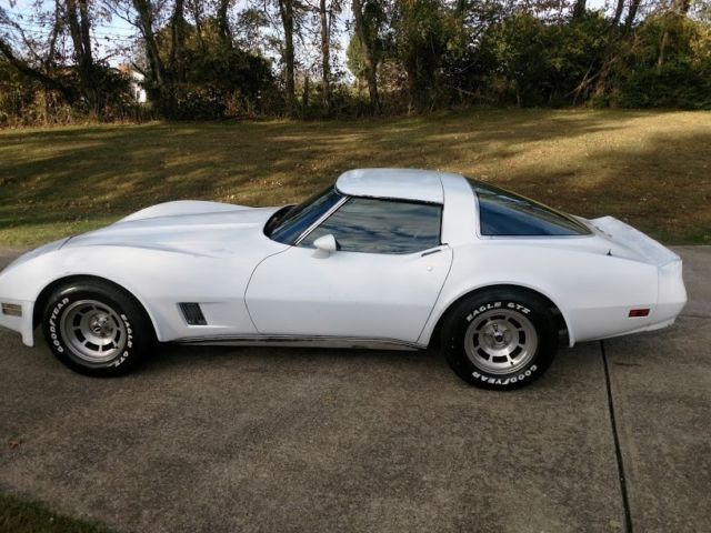 1980 Chevrolet Corvette - photo 4