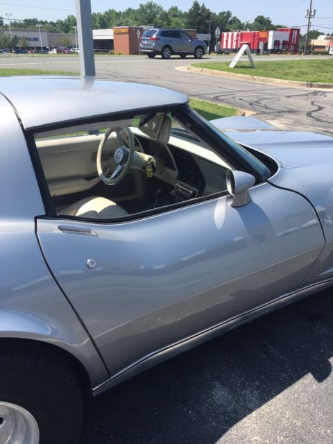 1980 Chevrolet Corvette T top - photo 4