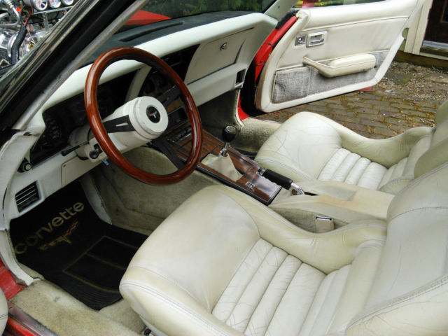 1980 Chevrolet Corvette Base - photo 10