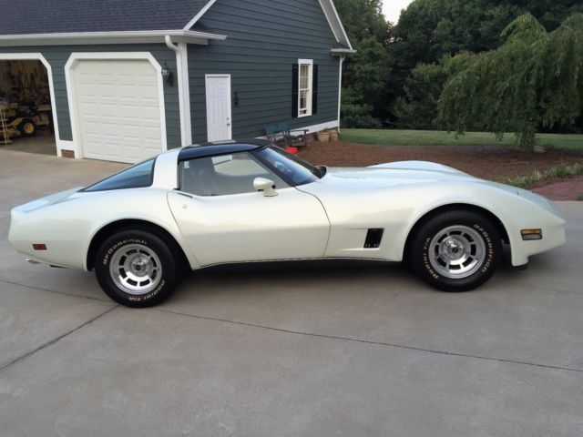 1980 Chevrolet Corvette - photo 10