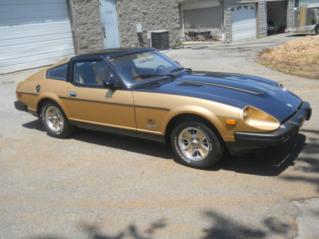 1980 Datsun 280 ZX 10th Anniversary Edition Gold and Black 1980 Datsun Z-Series 280zx