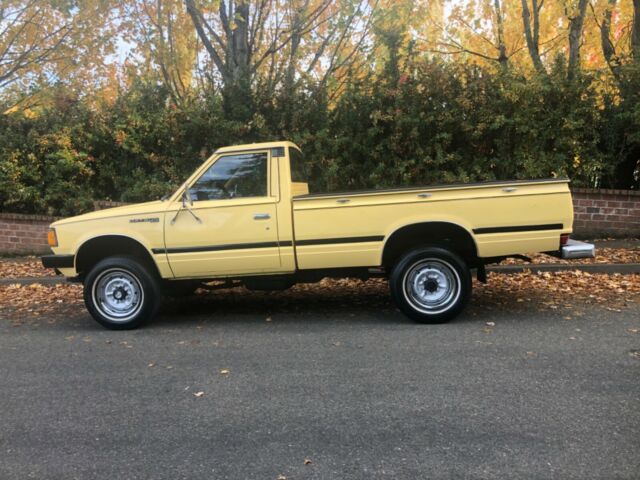 1980 Datsun Pickup 1980 Datsun pick up 4x4 Low miles only 81.k - photo 3