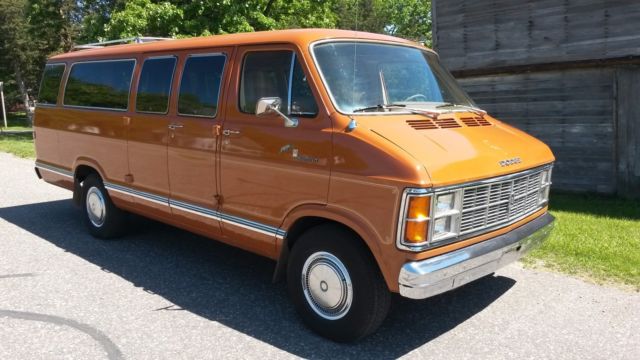 1980 DODGE RAM VAN SPORTSMAN ROYALE EXTENDED V8 CAMPER CLASS B NO RESERVE! 1974 1980 Dodge Ram Van Sportsman