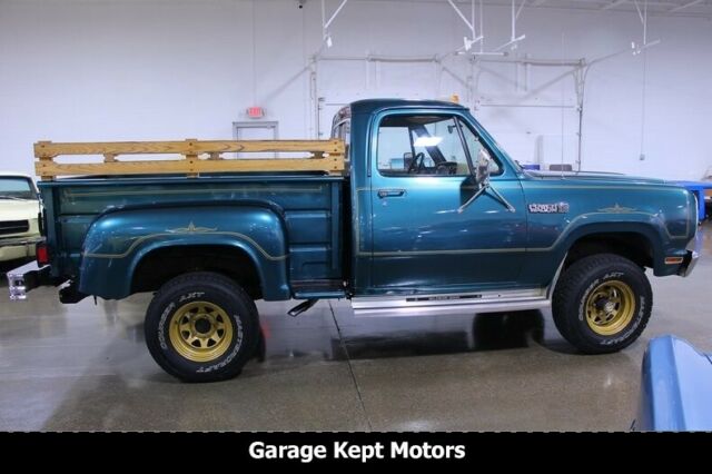 1980 Dodge Other Pickups Power Wagon 4x4 - photo 11
