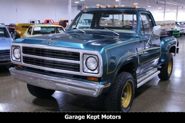 1980 Dodge Other Pickups Power Wagon 4x4 - photo 3