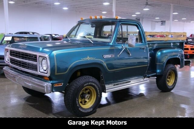 1980 Dodge Other Pickups Power Wagon 4x4 - photo 4