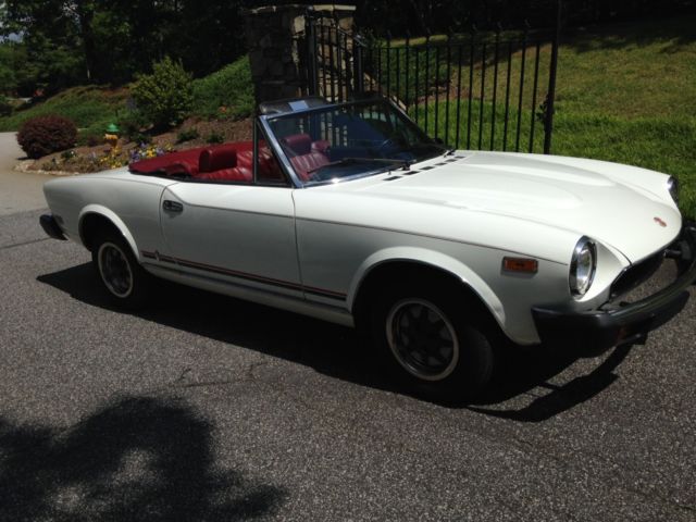 1980 Fiat 124 Spider - photo 4