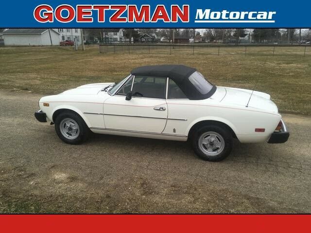 1980 Fiat 124 ROADSTER CINVERTIBLE
